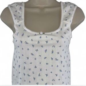 2/$20 Hippie Rose White Floral Top